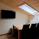 Das.arnolds | Whirlpool | Pool | Bergblick Apartment *